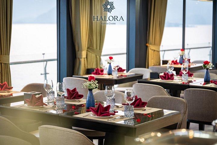 Halora Kairos 2D1N Luxury Cruise : ハロン湾＆ランハ湾ツアー