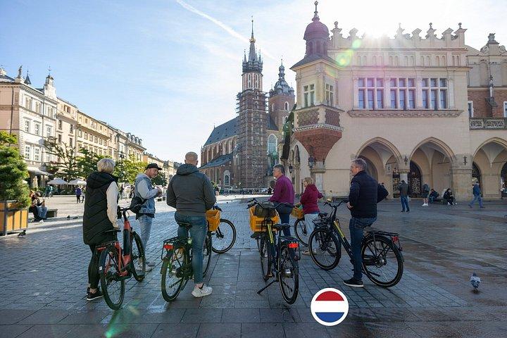 オランダ人ガイドと一緒に自転車でクラクフを探索