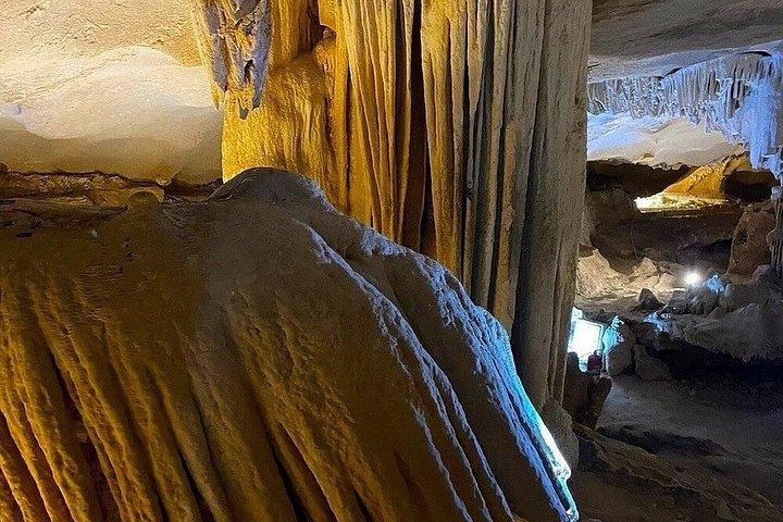 3 - 白頭龍湾の手つかずの美しさへのデイレネアクルーズ