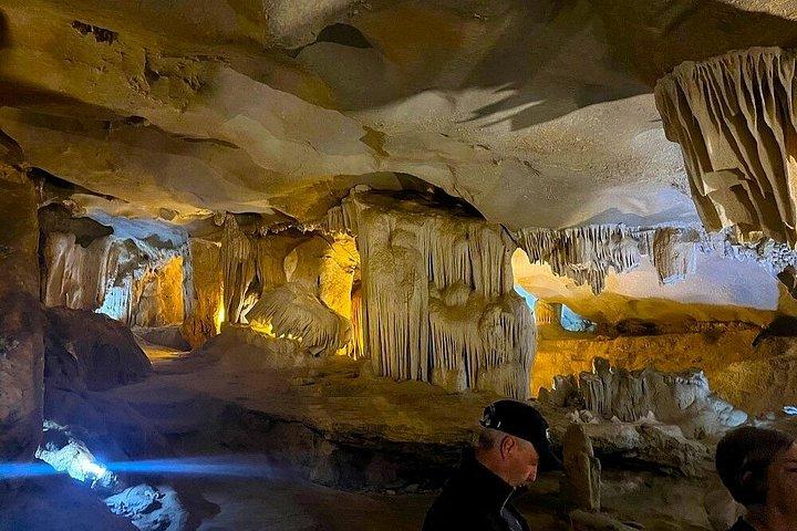 3 - 白頭龍湾の手つかずの美しさへのデイレネアクルーズ