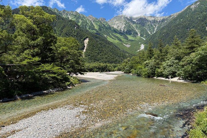 東京から富士山と上高地観光2日ツアー