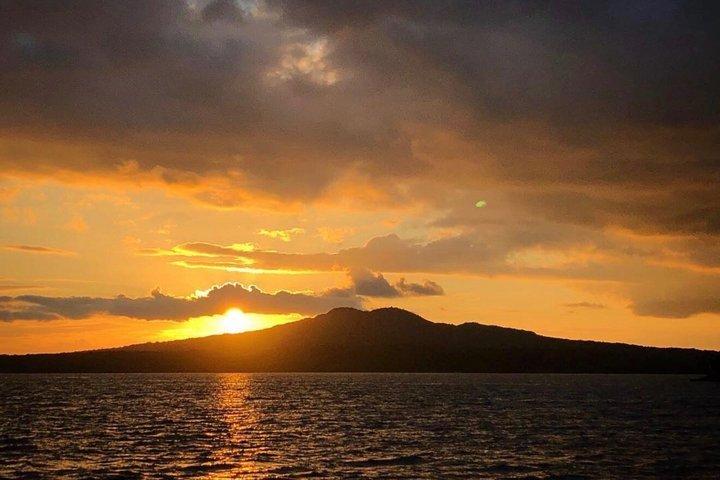 Hoteller i nærheden af Auckland Sunset Harbour Cruise