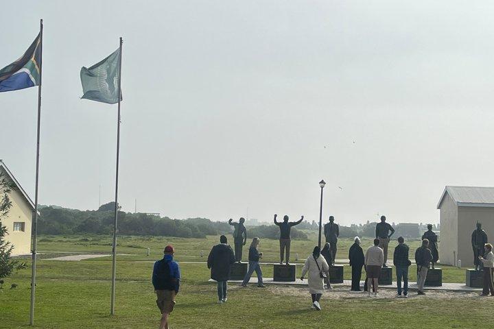 ロベン島半日ツアー（ケープタウン発事前予約チケット付き）