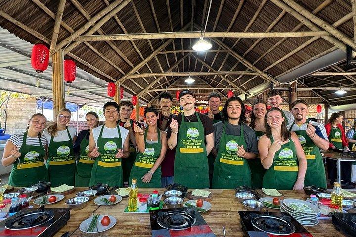 Hoi An Cooking Class with Market Visit