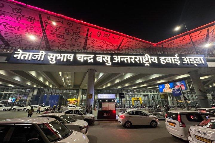 Private Transfer From Kolkata Airport to Hotel