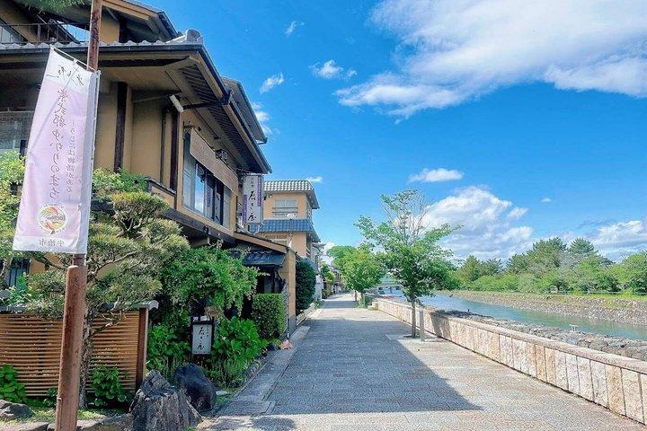 お寺と抹茶体験で京都と宇治の世界遺産