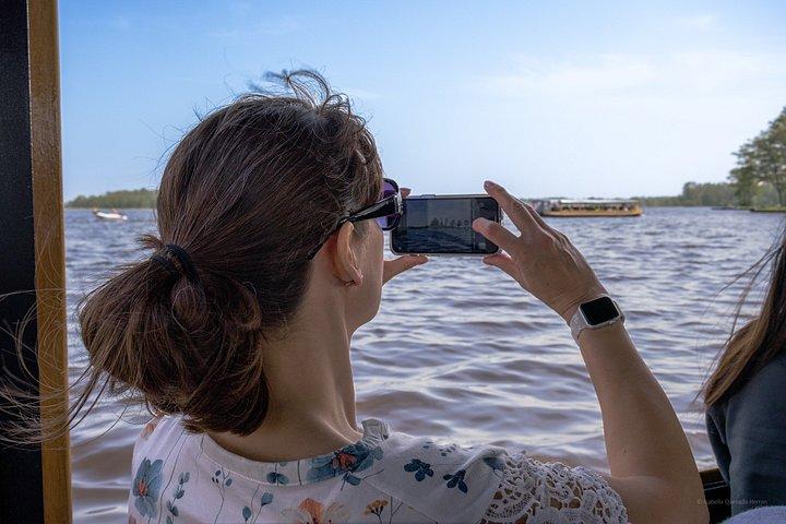 アムステルダム：ギートーンツアー、チューリップボート＆キューケンホフ日帰り旅行