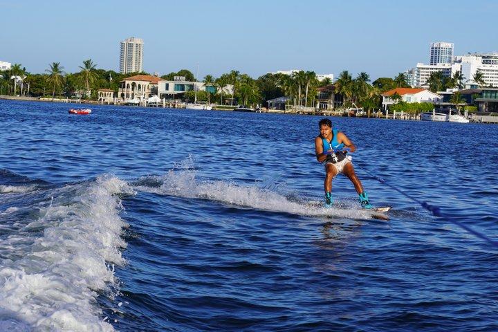 Beginner Friendly Wakeboarding Experience