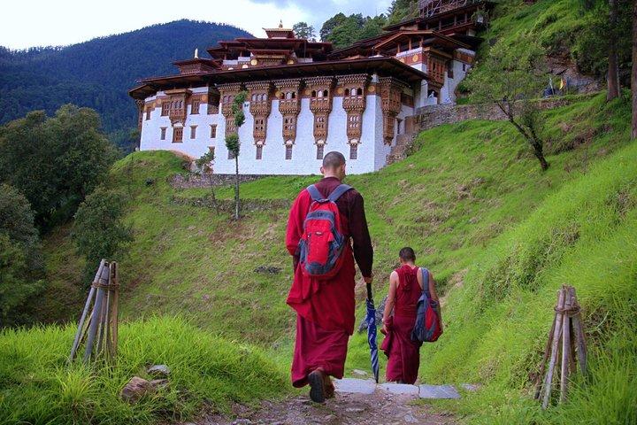 Tour de Aventura de 9 Dias em Bhutan | Cultura, Natureza e Aventura