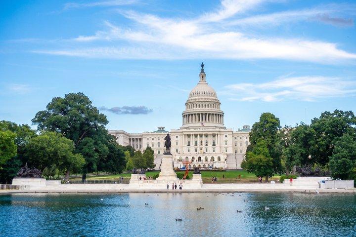 ワシントンD.C. ナイアガラの滝＆フィラデルフィア3日-ニューヨーク発日帰りツアー