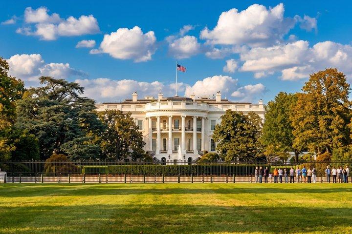 ワシントンD.C. ナイアガラの滝＆フィラデルフィア3日-ニューヨーク発日帰りツアー