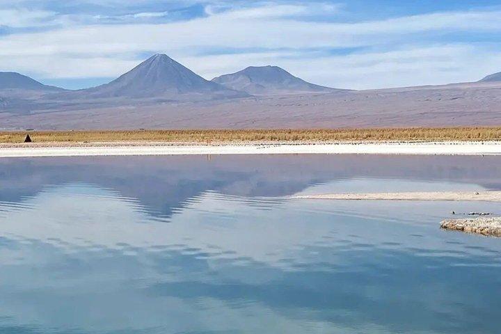 Tour to Laguna Cejar and Tibenquinche