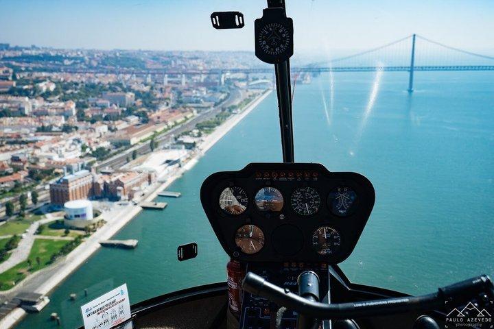 Private Helicopter Tour Lisbon: Luxury Scenic Flight Experience