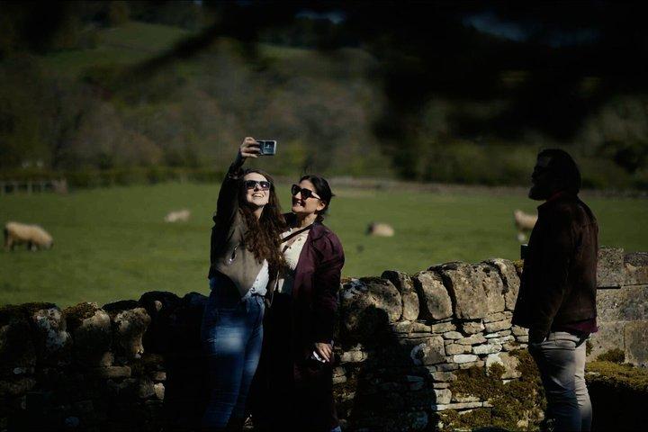 Cotswolds Hidden Gems Private Luxury Local Guide Tour from London