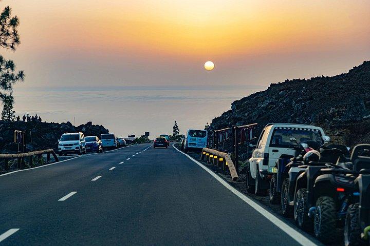 テネリフェ：テイデ山ガイド付き四輪バギーツアー 3時間 | 日中または夕暮れ時