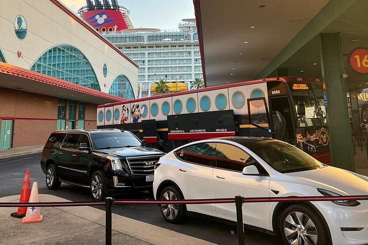 タンパ港からTPAとタンパのホテルへのプライベート送迎