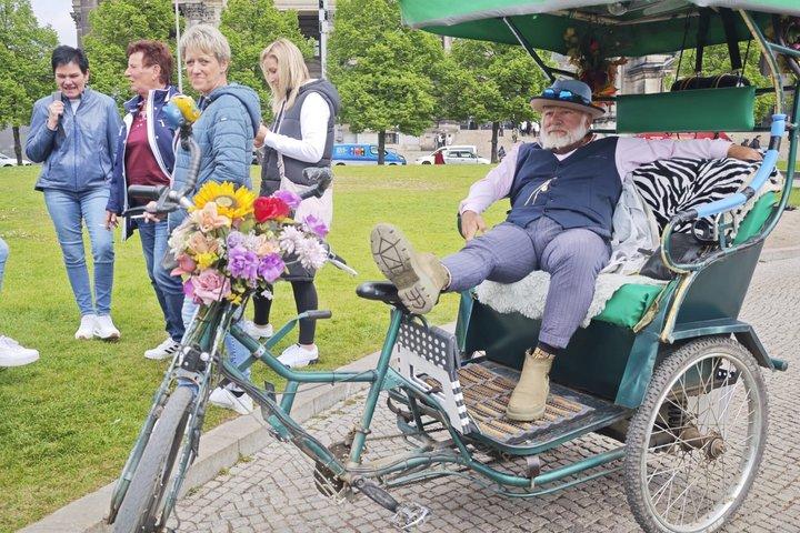 Rickshaw Private Sightseeing City Tour Berlin