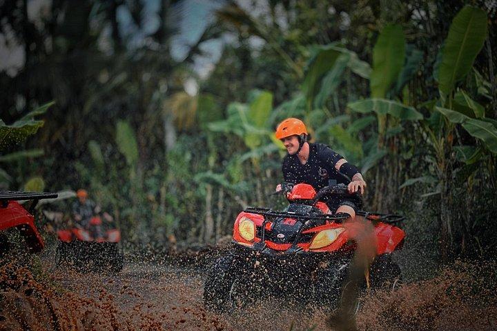 Gorilla ATVクアッドバイクとウブドジップラインコンボ