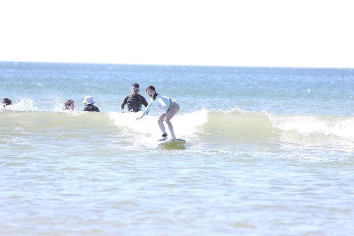 Lección de Surf en Tamarindo: Privadas y Grupales