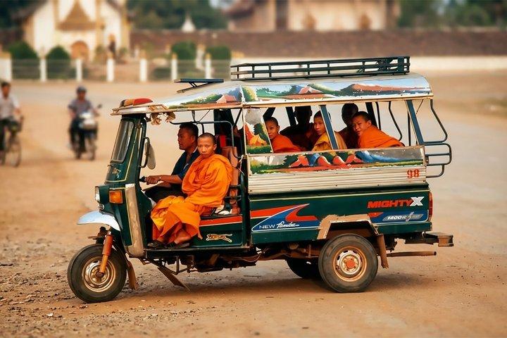 The Soul of Vientiane: History and Culture (Half Day Trip)