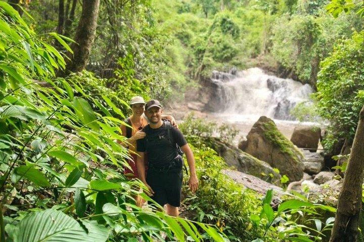 3-dagars Chiang Mai Jungle Trek och Bambu Forsränning