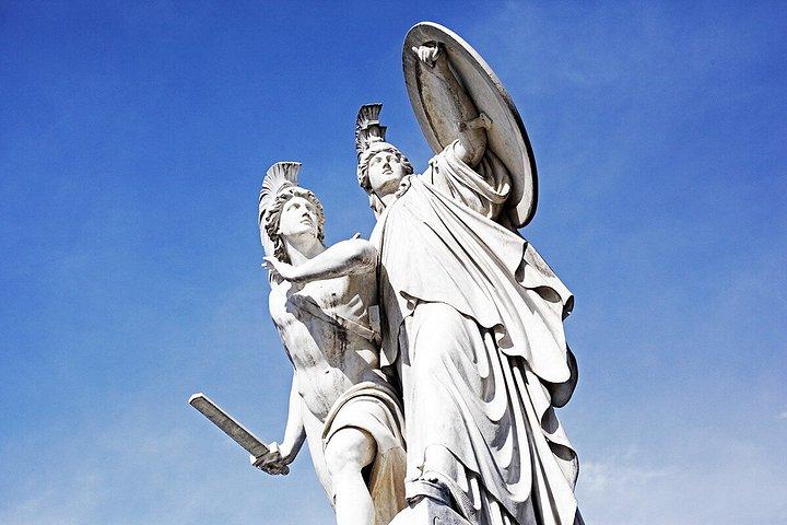 Private Berlin Custom Half-Day Tour with Private Driver and Guide