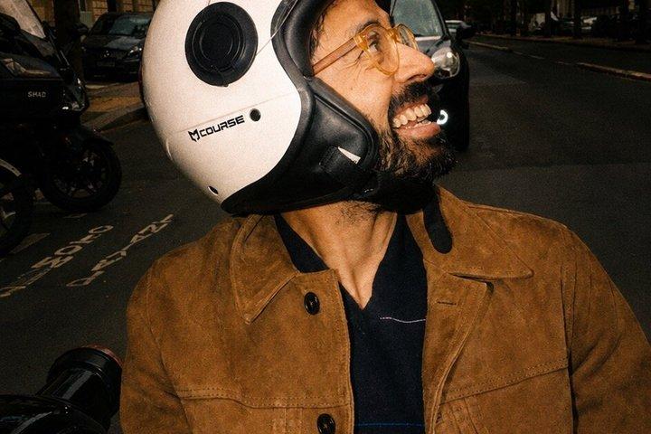 パリ：ホテルへのお迎え付きプライベート ヴィンテージ サイドカー ツアー