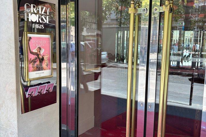 Crazy Horse Paris Show with Private Chauffeur & Hotel Pickup
