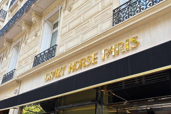 Crazy Horse Paris Show with Private Chauffeur & Hotel Pickup