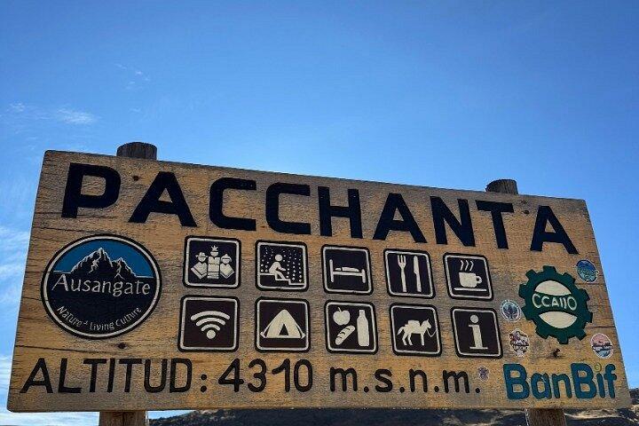 7つのオーサンゲート湖 伝統的なランチで7つの湖へハイキング