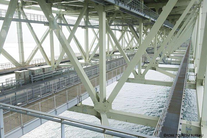 大阪から行く姫路城と明石海峡橋ウォーキングツアー