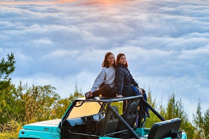 Tour in jeep all'alba del Monte Batur con attività opzionali