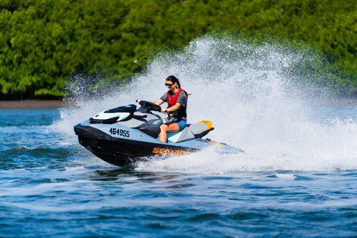 1.5 Hour Jet Ski Coastline Tour, Cairns to Palm Cove Return