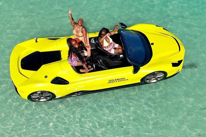 ネグリルのジェットカー、パラセーリング、ウォーターチューブアドベンチャー