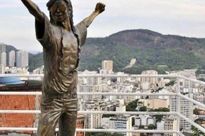 Favela Santa Marta an authentic local experience
