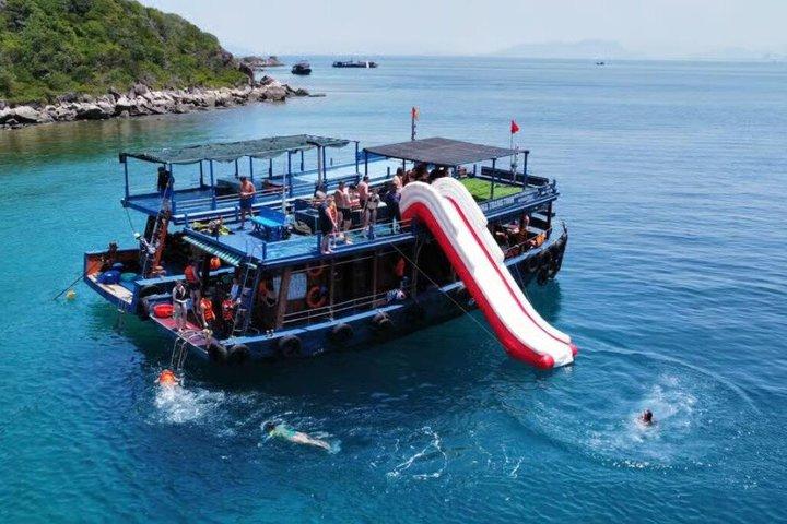 Nha Trang Island Hopping Tour with Snorkeling Lunch and Water Fun