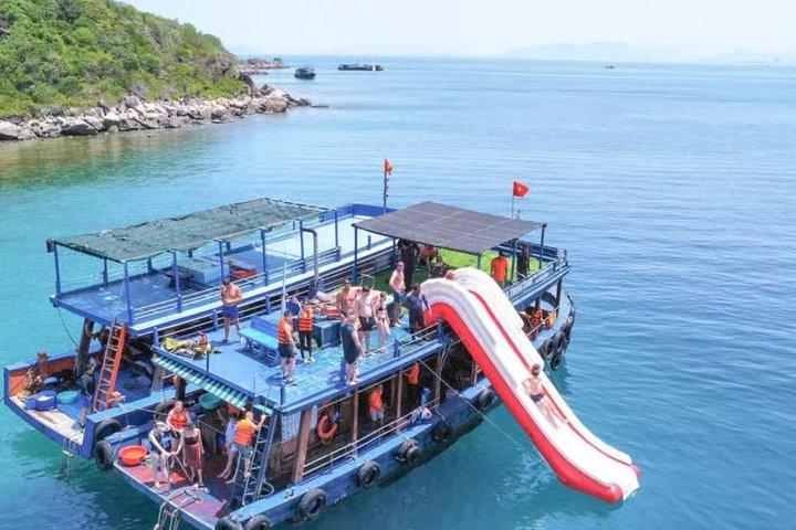 Nha Trang Island Hopping Tour with Snorkeling Lunch and Water Fun