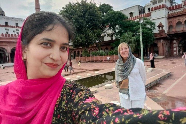 Delhi Sightseeing Tour: Top Monuments & City Highlights