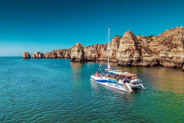 Lagos: Ponta da Piedade Caves & Coastline - Catamaran