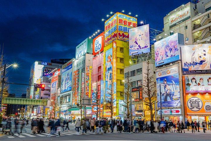東京：秋葉原レトロゲーム、アニメ＆アーケード散策