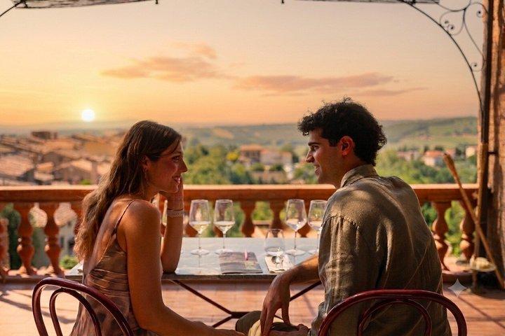 San Gimignano Puesta del sol Belvedere Cena y cata de vinos