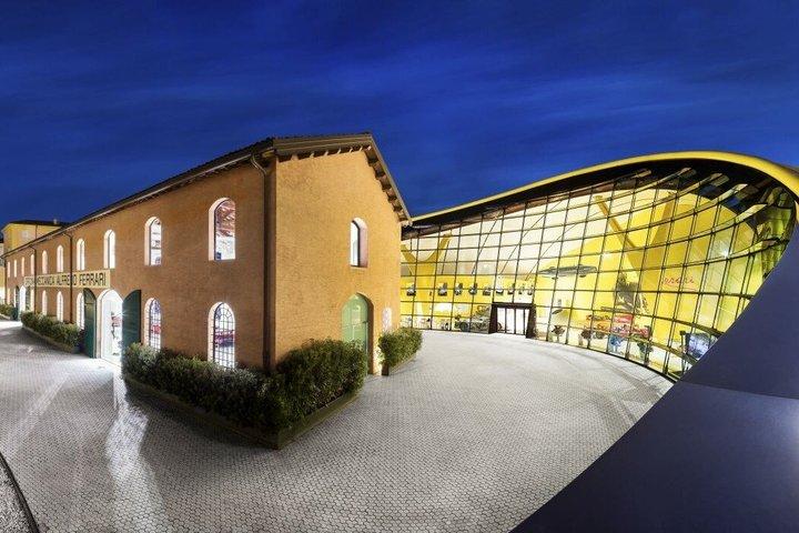 モデナ：エンツォ フェラーリ博物館入場券
