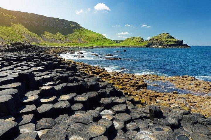 Giant's Causeway Semi Private Award Winning Luxury Car Tour