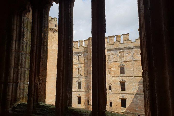 Wallace monument, Stirling Castle, Linlithgow Palace Private Tour