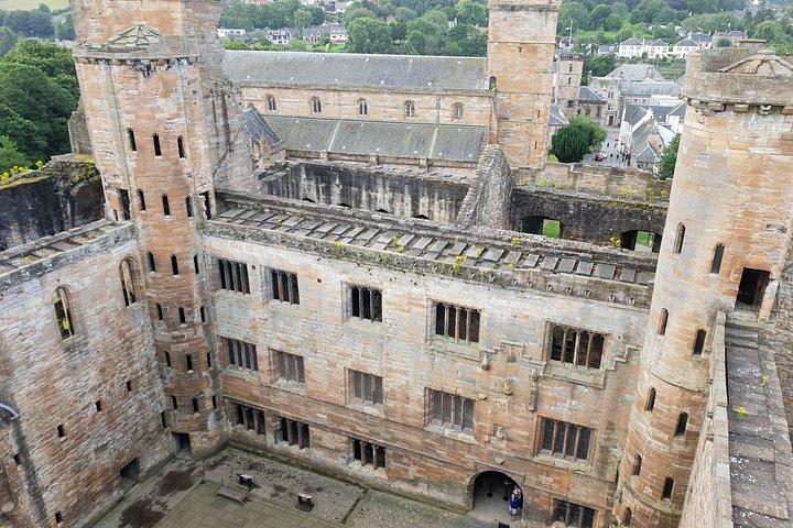 Wallace monument, Stirling Castle, Linlithgow Palace Private Tour
