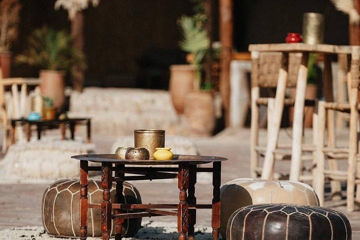 Agafay Desert Luxury Pool Lunch or Pool Dinner Show Private