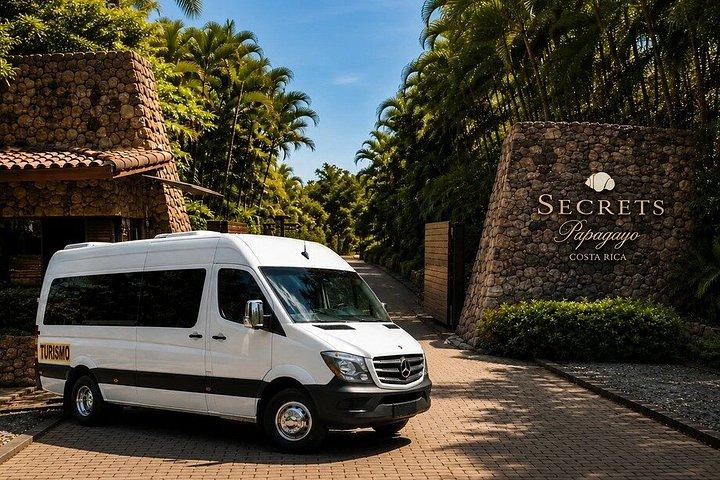 Transfert privé de l'aéroport de Liberia au Secrets Papagayo Resort