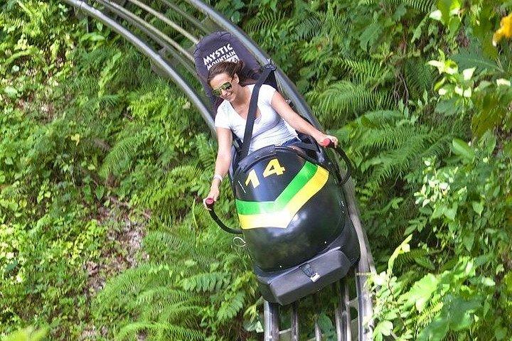 プライベート・ミスティック・マウンテン・アドベンチャーパス＆シティ・ハイライトツアー