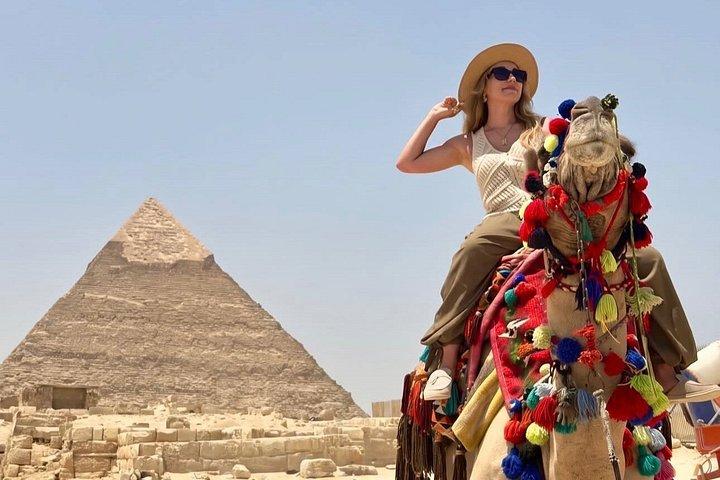 All-Inclusive Giza Pyramids, Queens’ Pyramids, Camel Ride & Lunch