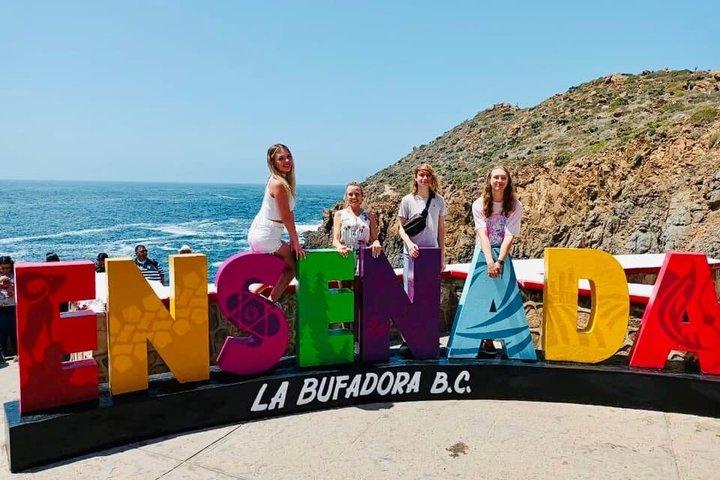 バハカリフォルニアのLa Bufadoraツアー